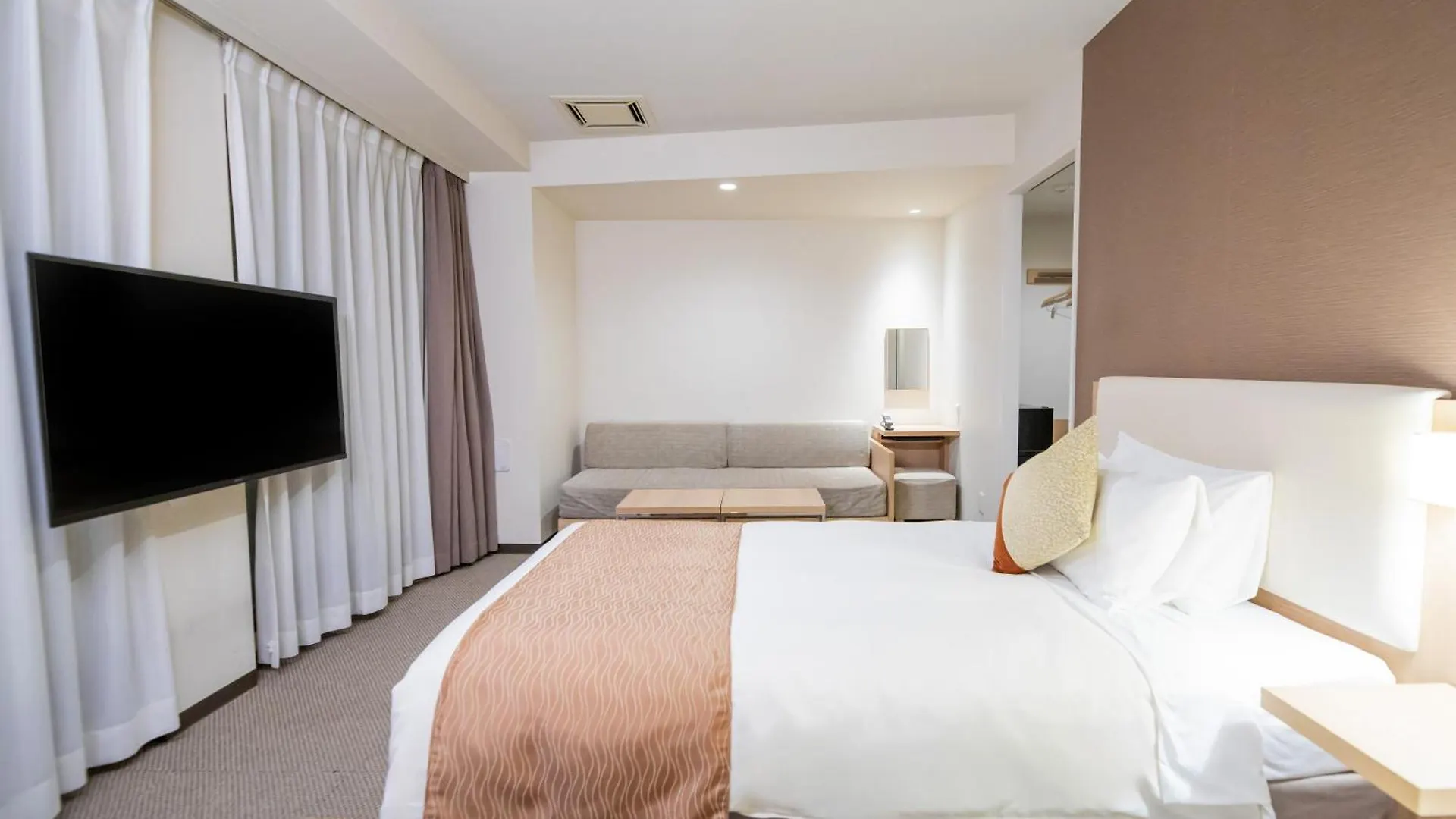 *** Hotel Tokyu Stay Nihonbashi Tokyo Japan